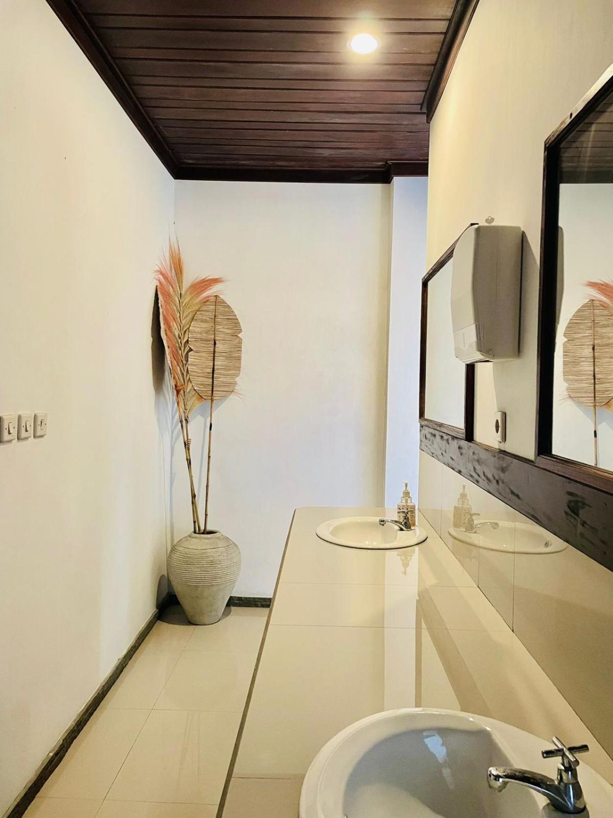 Bali Munduk Delux Bungalow Villa Singaraja Exterior foto