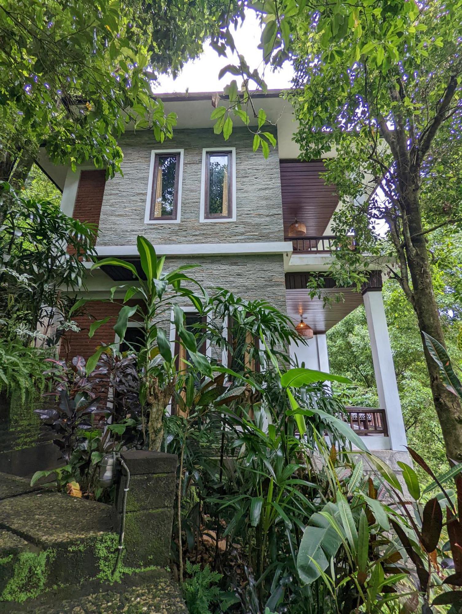 Bali Munduk Delux Bungalow Villa Singaraja Exterior foto